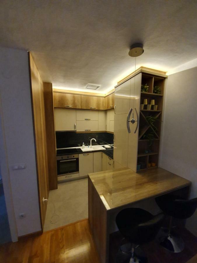 Apartman Lux Doboj Exterior foto