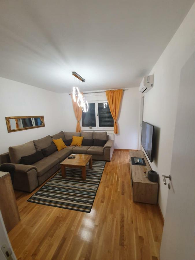 Apartman Lux Doboj Exterior foto